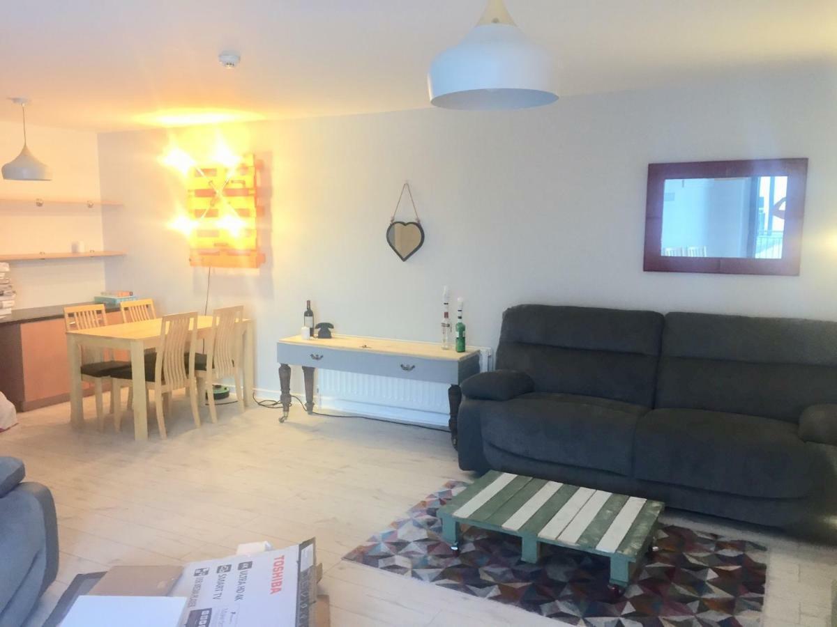 Apartment 503 Clipper Quay *