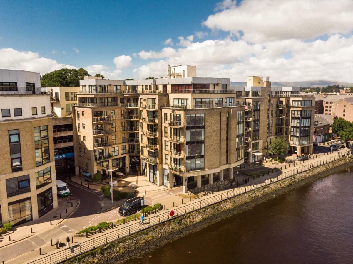 Stunning River View * Londonderry