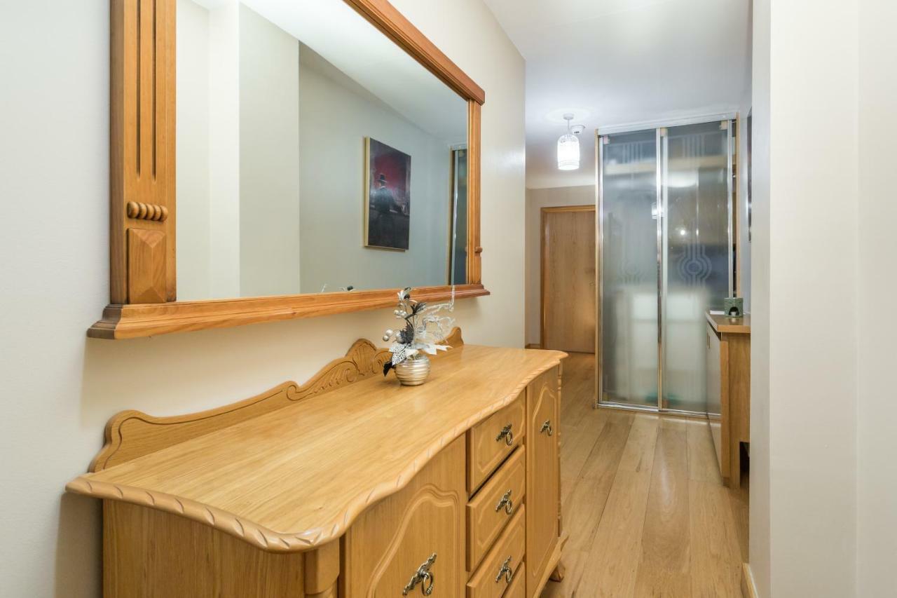 Stunning River View Apartment Londonderry