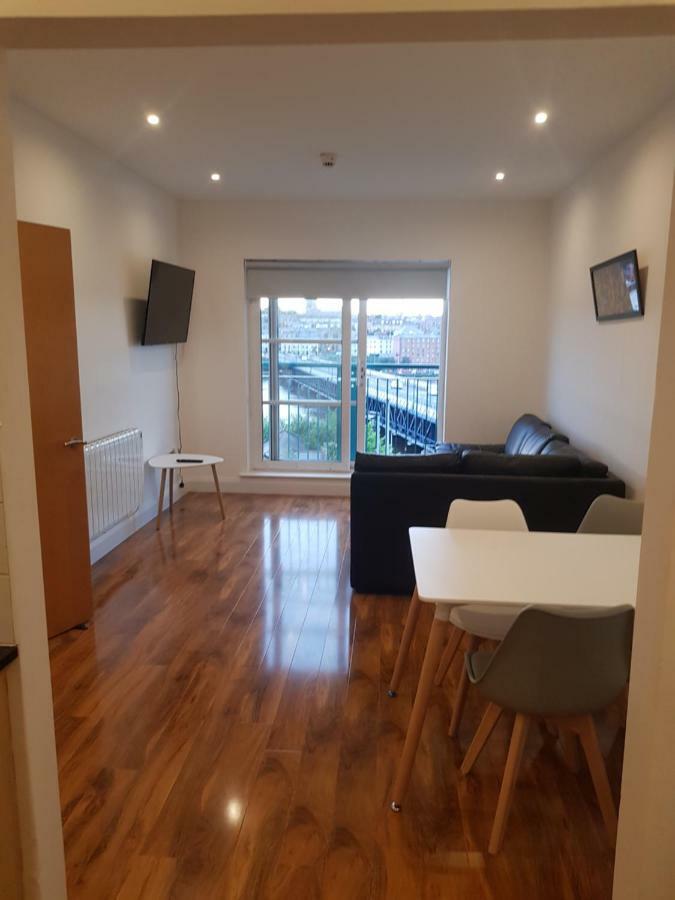 12 Victoria Court *