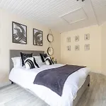 Varden House