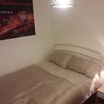 Bridge House Derry City Townhouse Central Free Parking