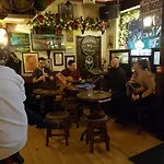 Legenderry B&B