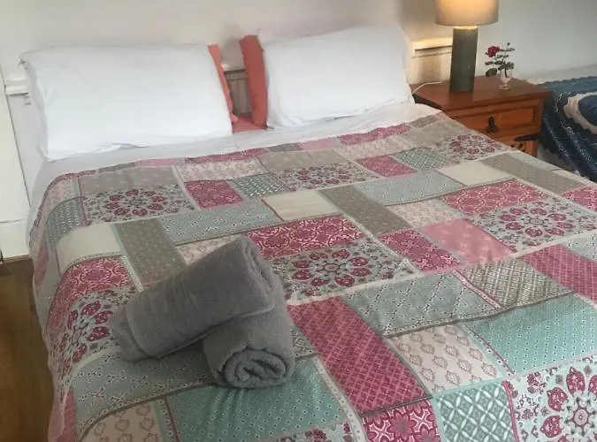 City Centre Rooms Abercorn Road Ltd Free Parking Free Wifi