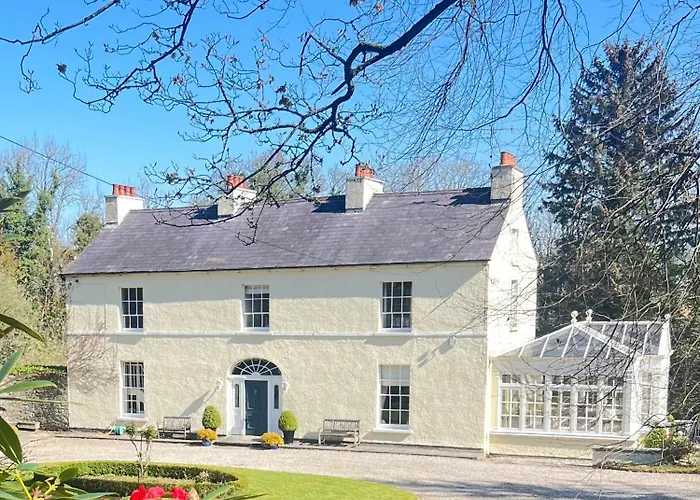 Larchmount House B&B