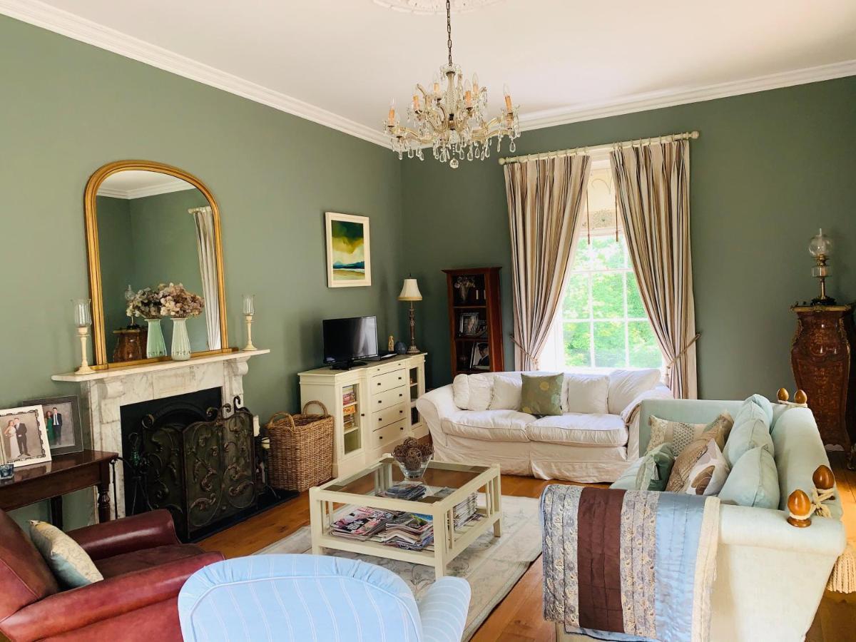 Larchmount House Acomodação com café da manhã  *