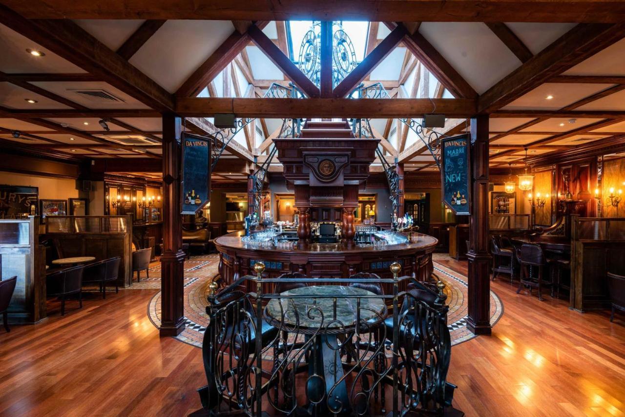 Da Vinci's 4* Londonderry