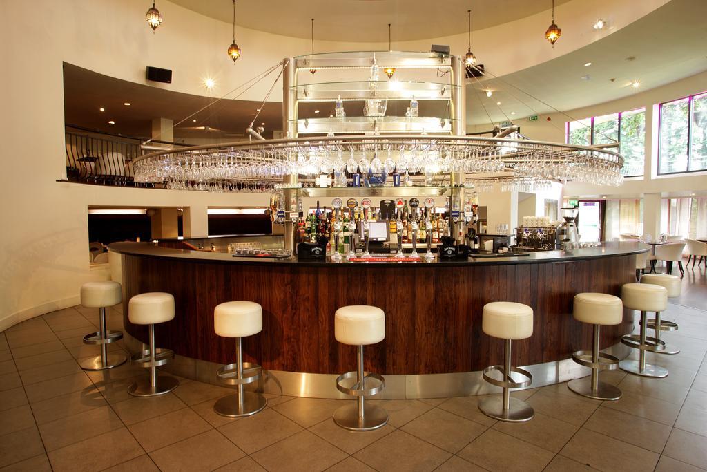 Waterfoot Hotel