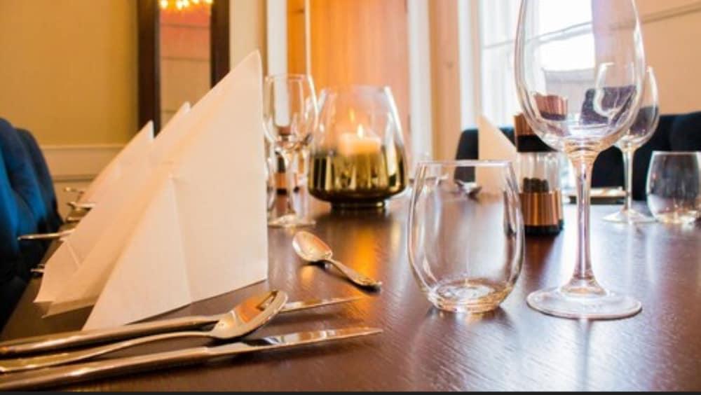 Shipquay Boutique Hotel 4*