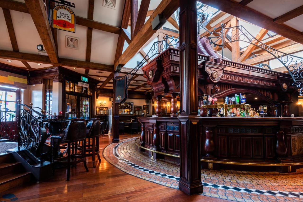 Da Vinci's 4* Londonderry