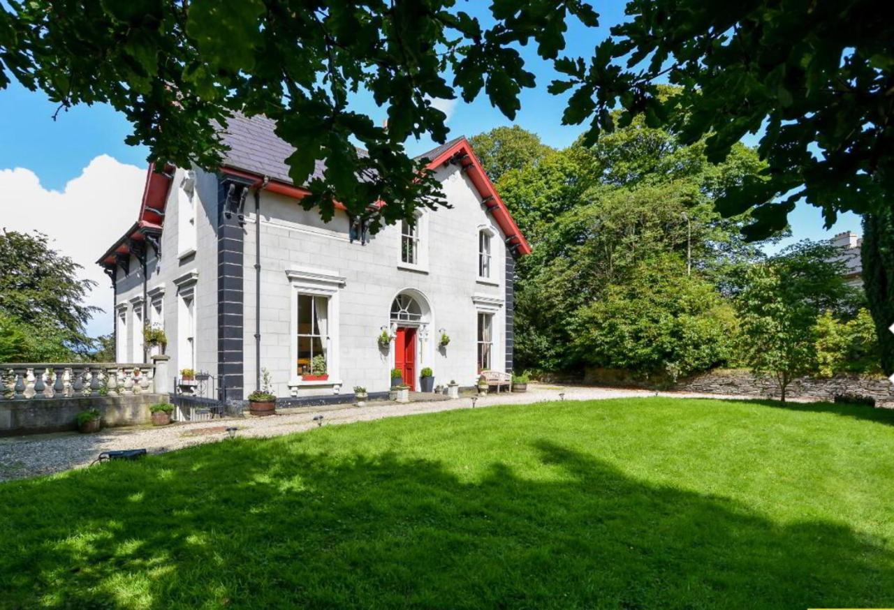 Fountain Hill House Villa