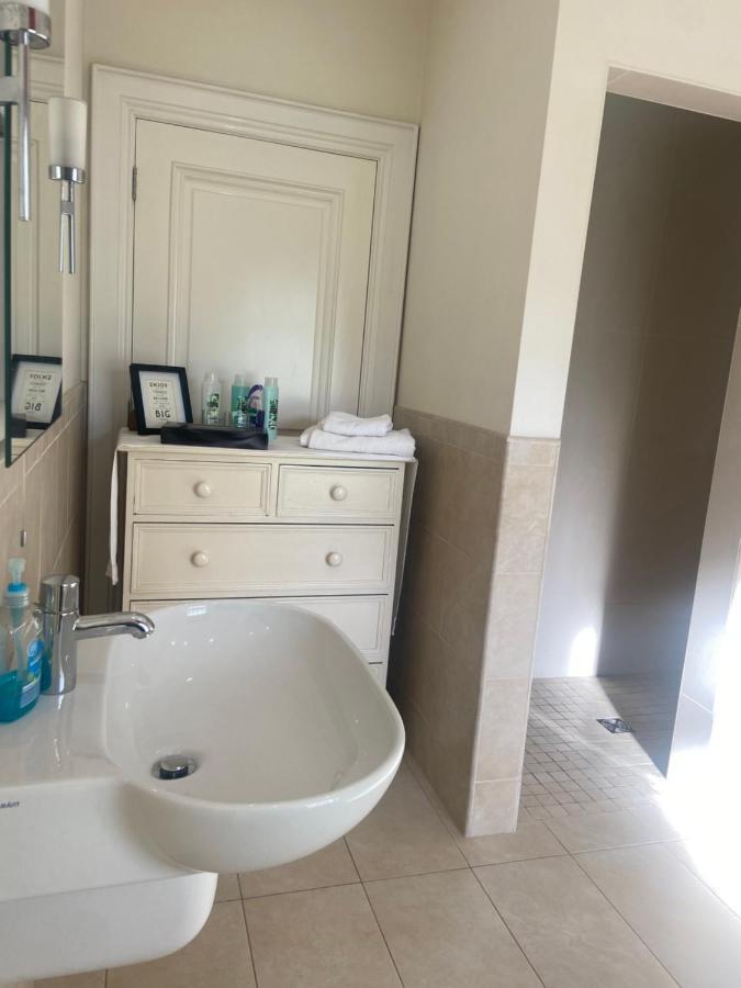 Redgate House Bed & Breakfast 3*