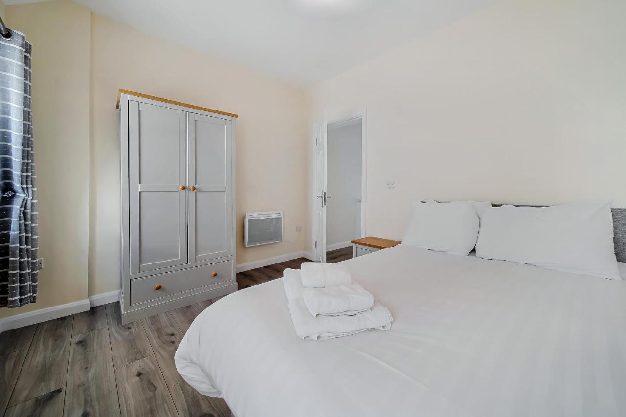 Villa Carlisle 'sleeping 6 Guests' *