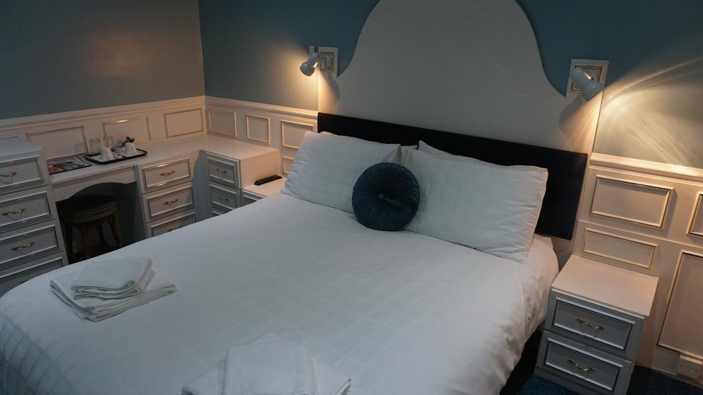 Pennyburn 3* Londonderry