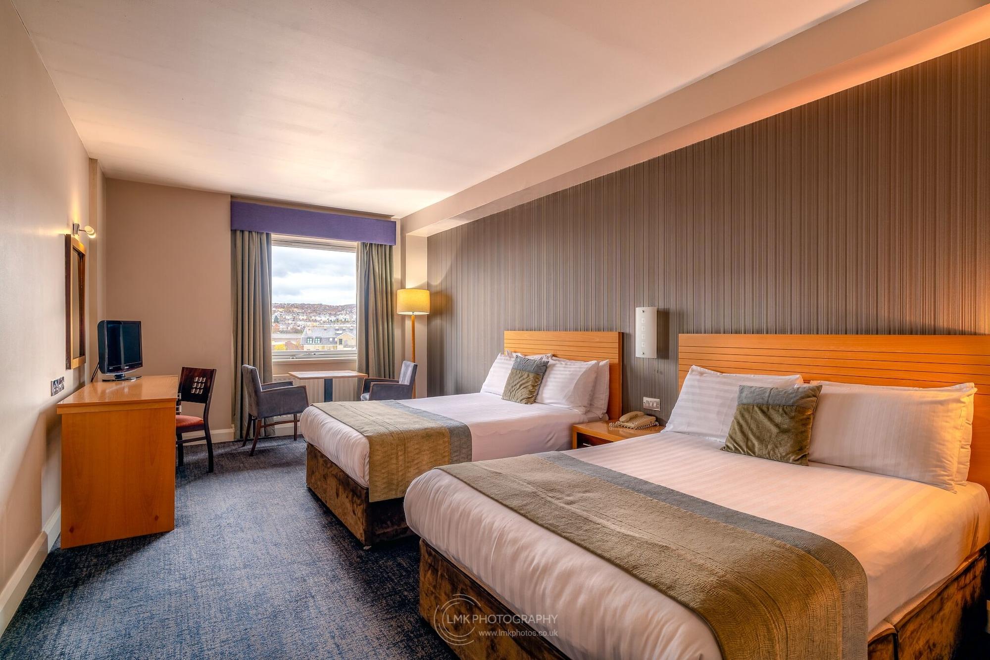 City Hotel Hotel 4*