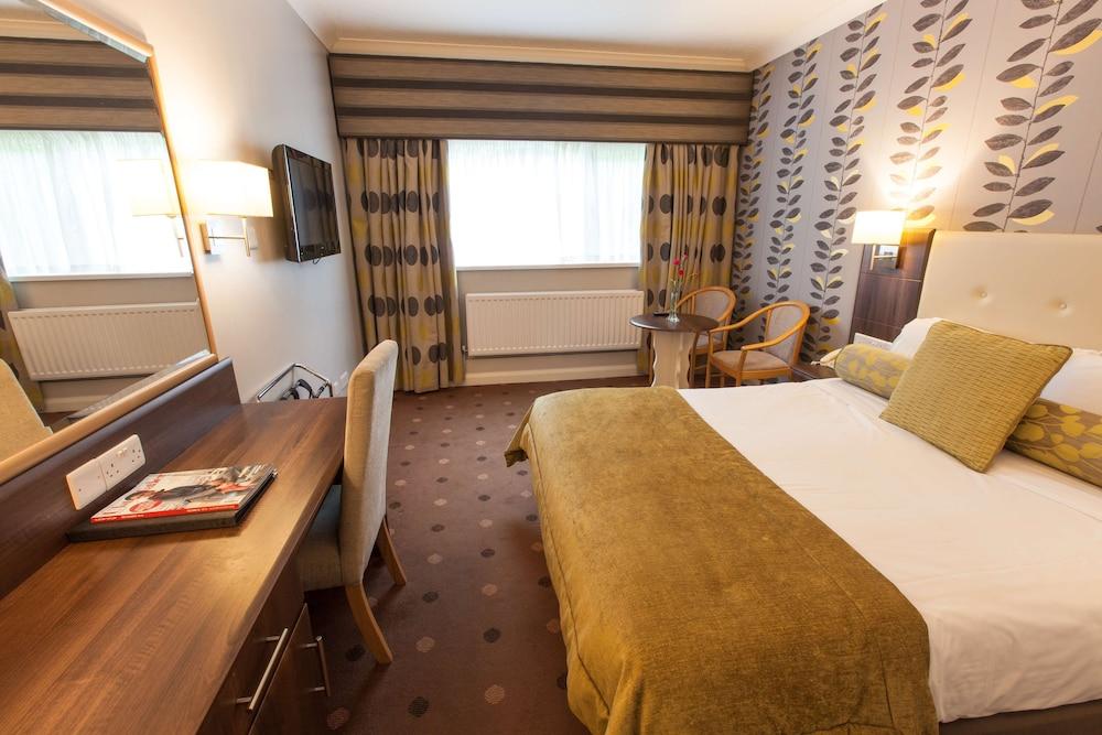 Hotel Western White Horse 4*