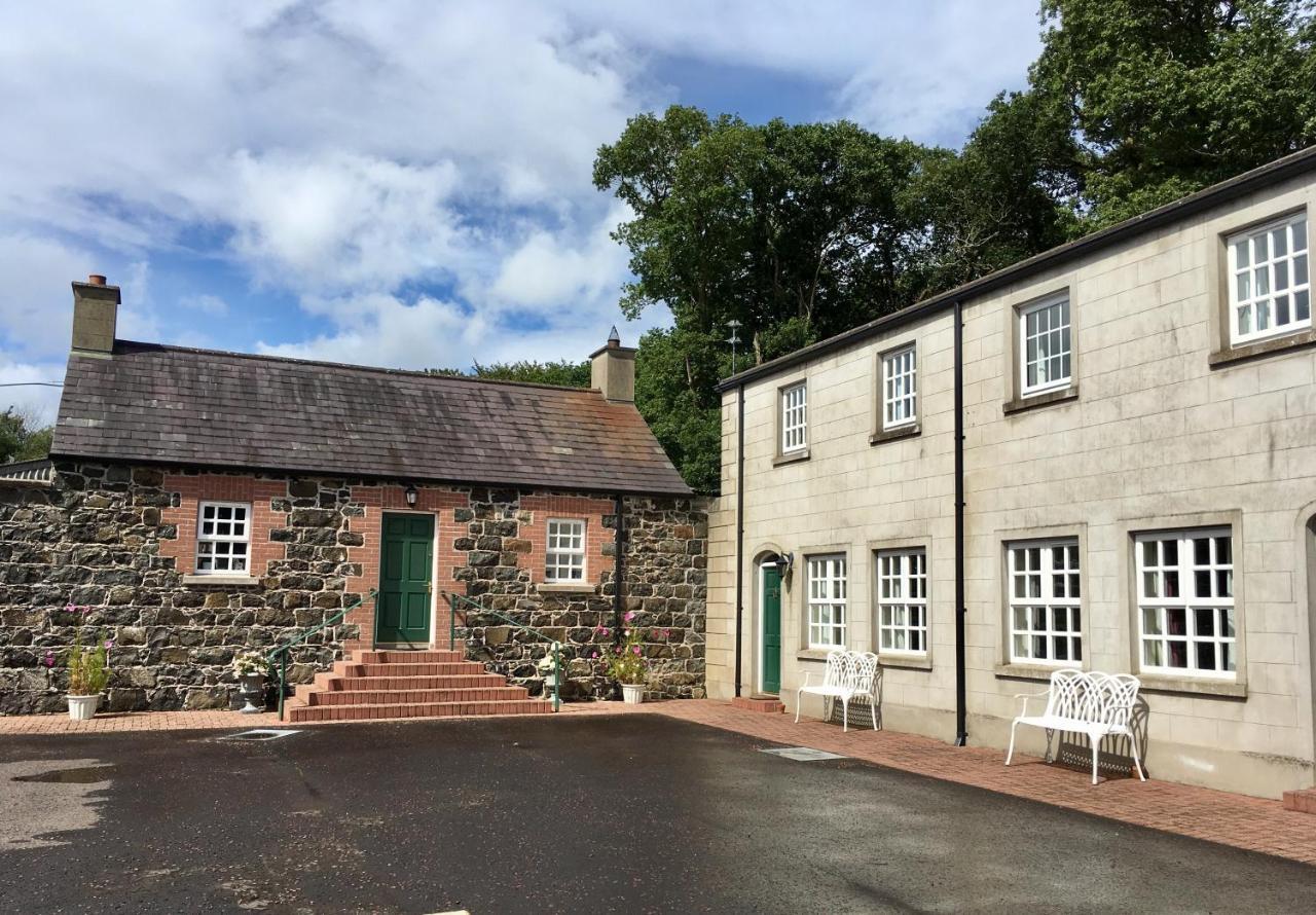Courtyard At Ballyscullion Park Holiday home