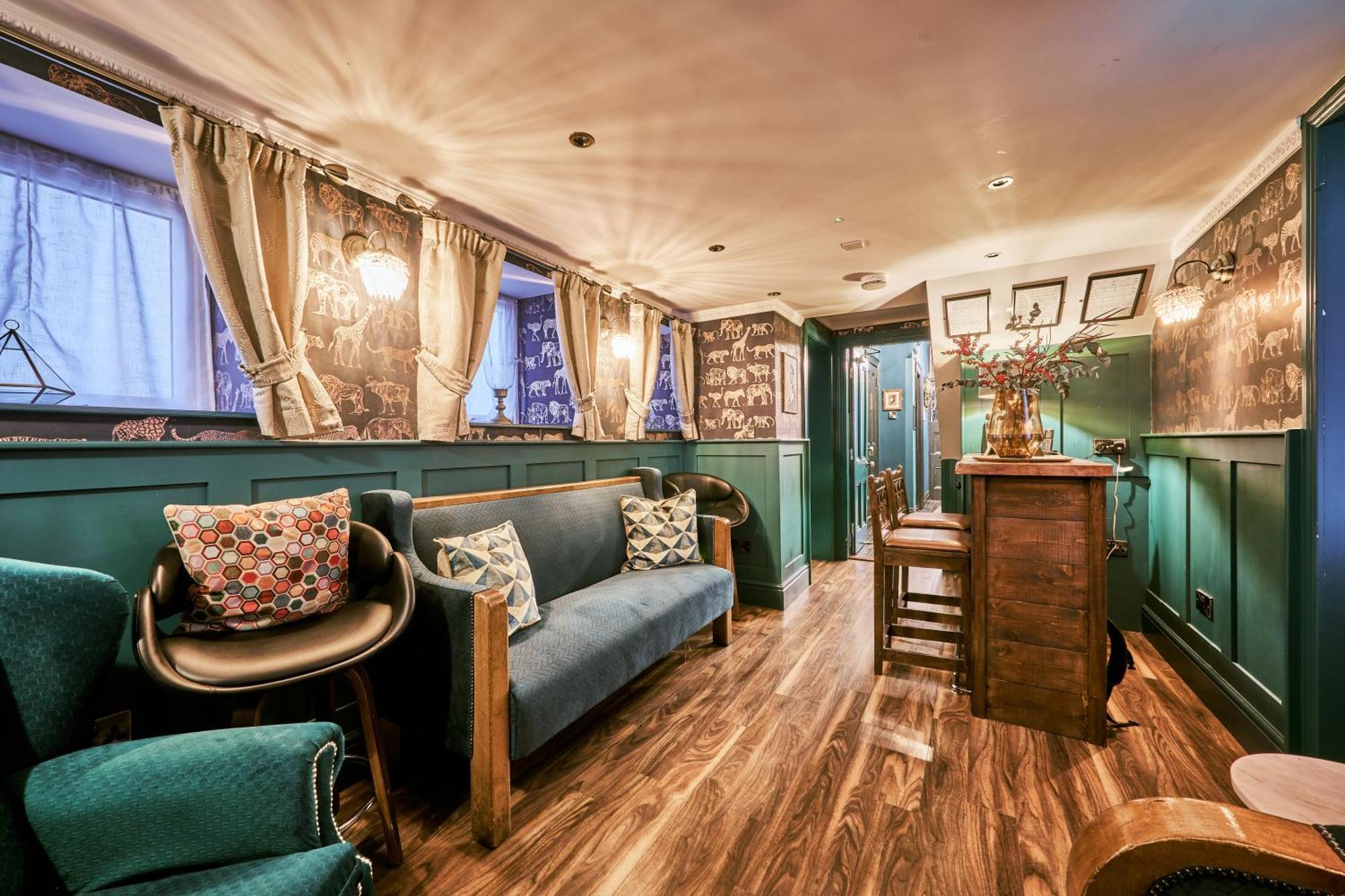 Jazz House Bed & Breakfast 3*