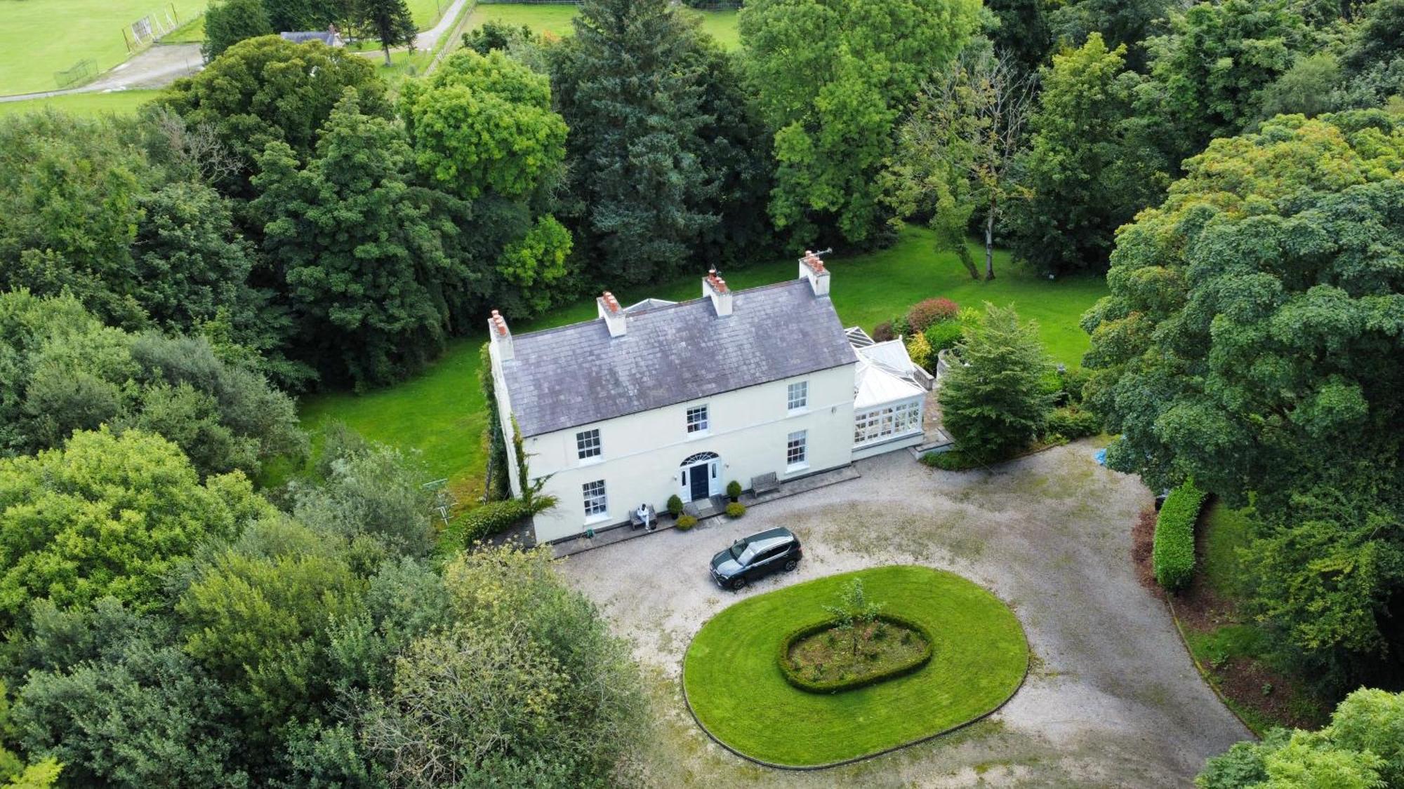 Acomodação com café da manhã  Larchmount House Londonderry
