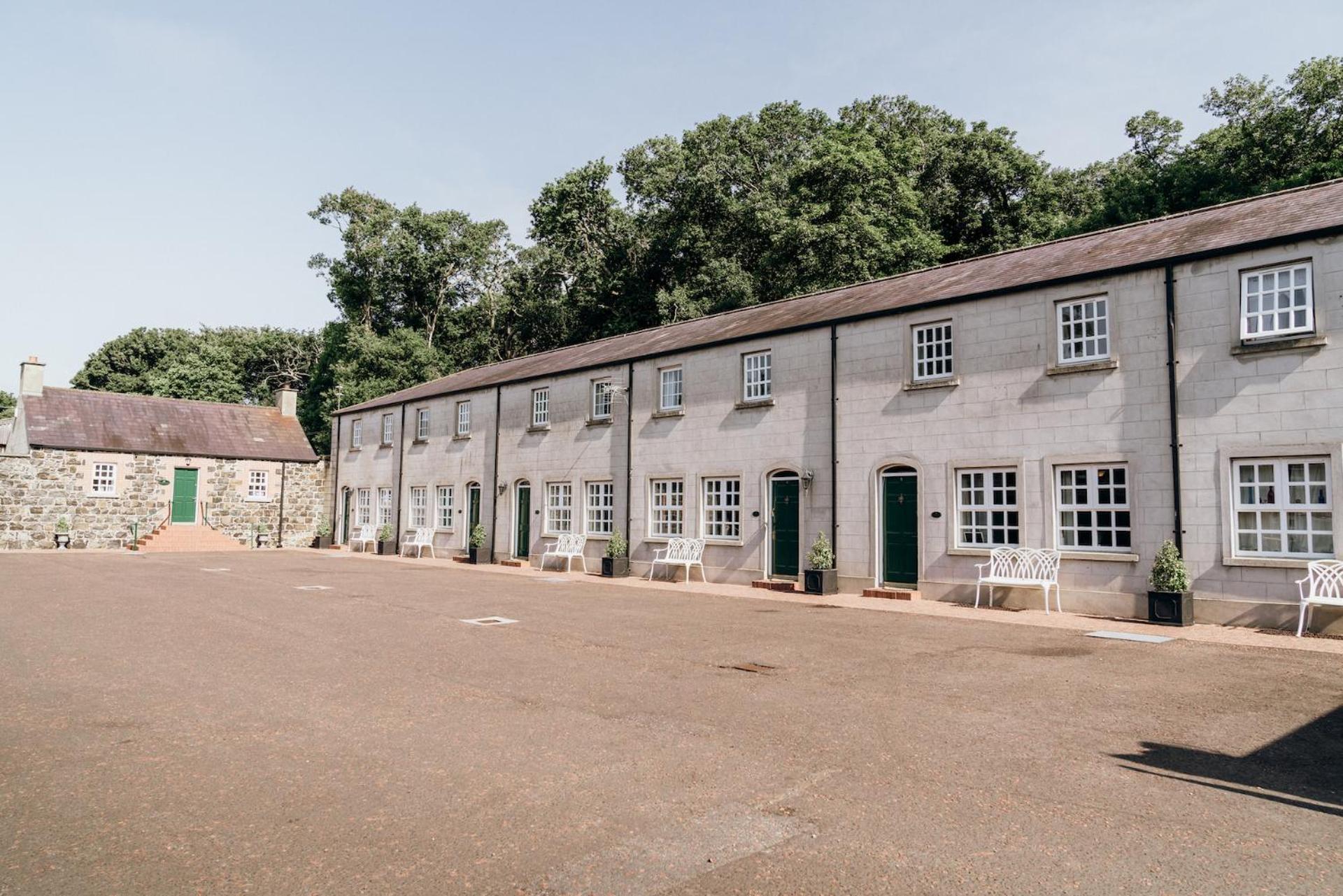Holiday home Courtyard At Ballyscullion Park *