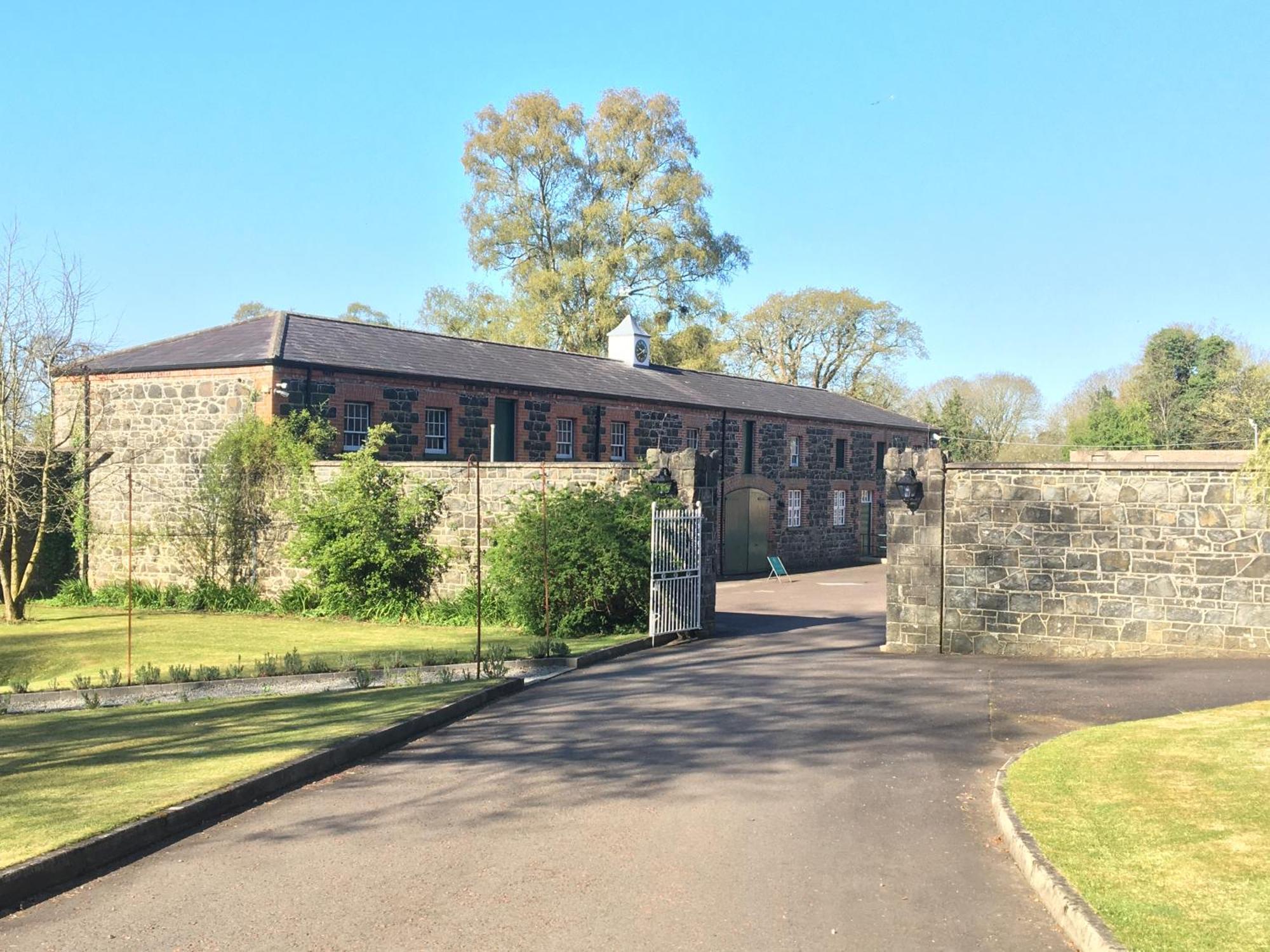 Holiday home Courtyard At Ballyscullion Park *