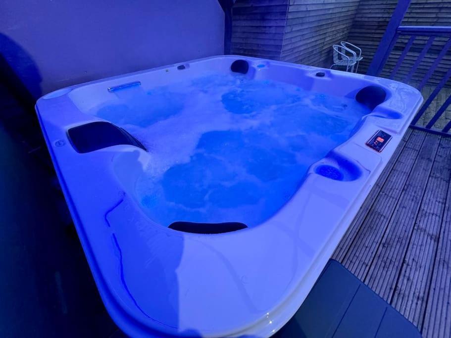 Holiday home Luxury Hot Tub Retreat Londonderry