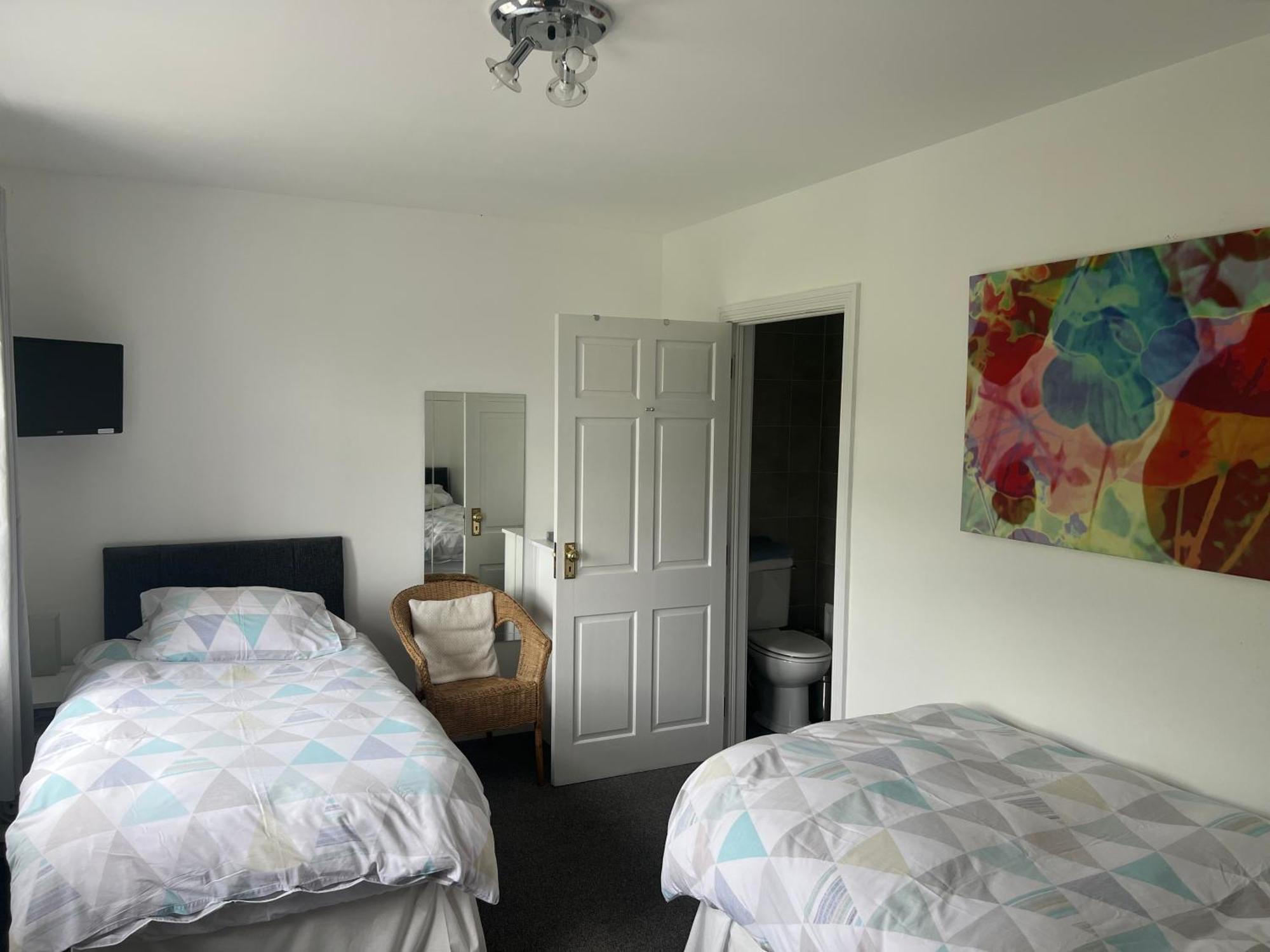 Five Oaks Bed & Breakfast Londonderry
