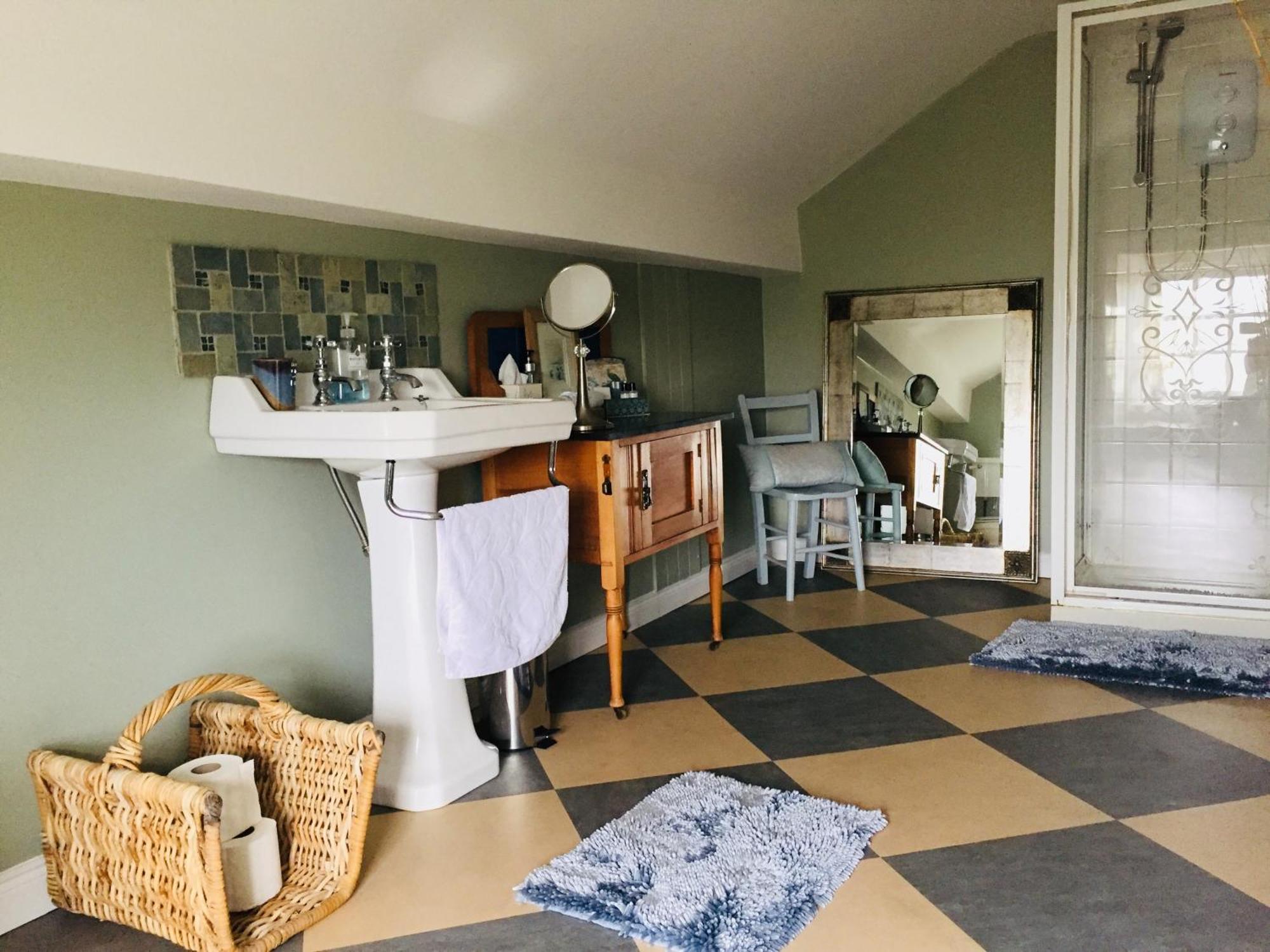 Larchmount House Acomodação com café da manhã 