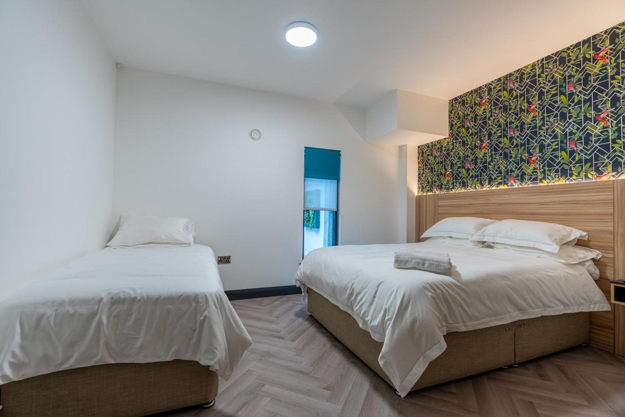 Hotel No.9 *
