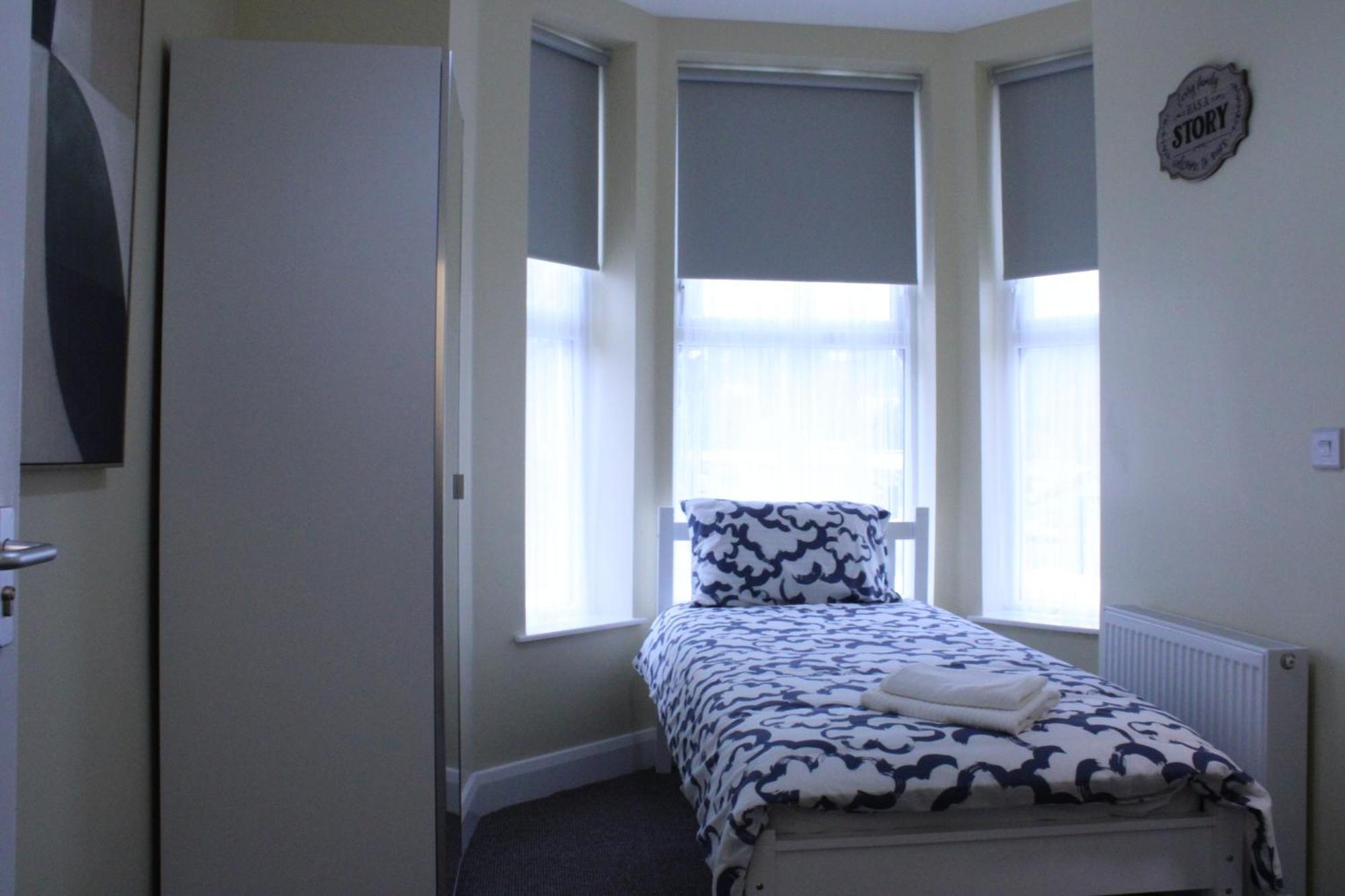 Bridge Guest Bed & Breakfast *