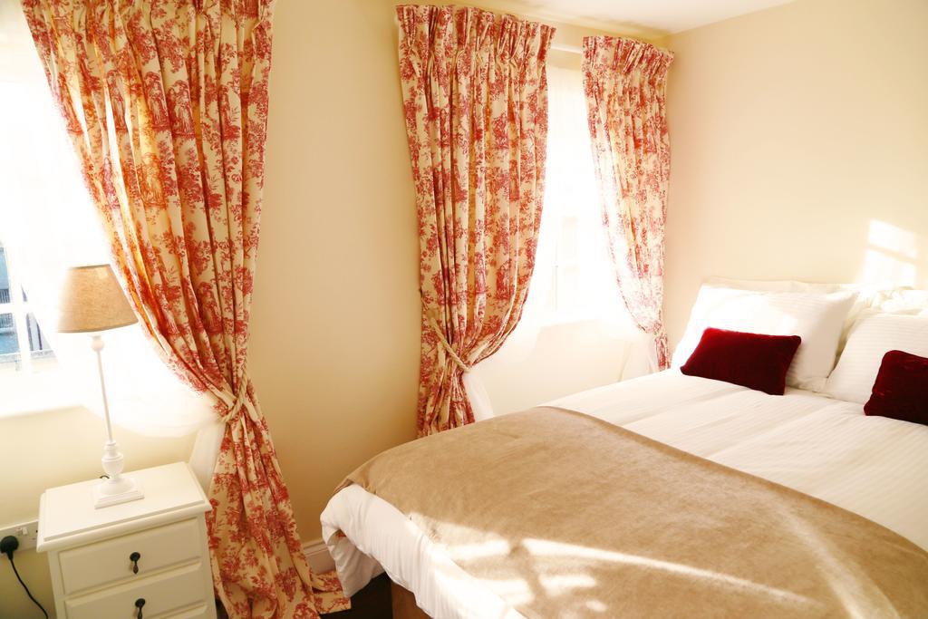 Number 8 The Townhouse Guest house Londonderry