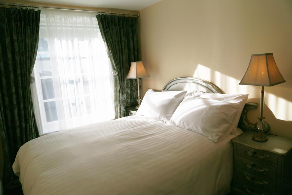 Guest house Number 8 The Townhouse Londonderry