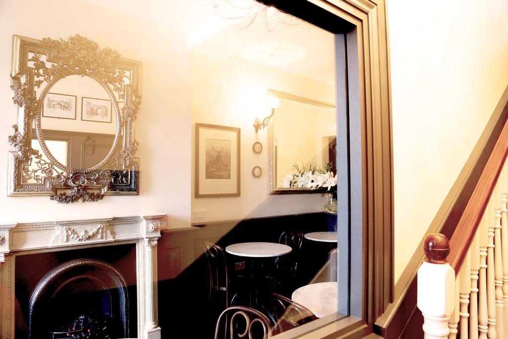 Number 8 The Townhouse 3*