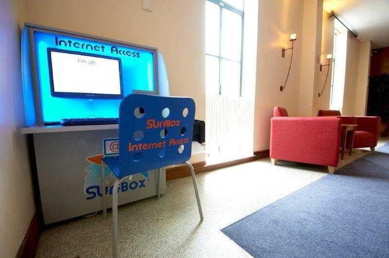 Travelodge Hotel 3*