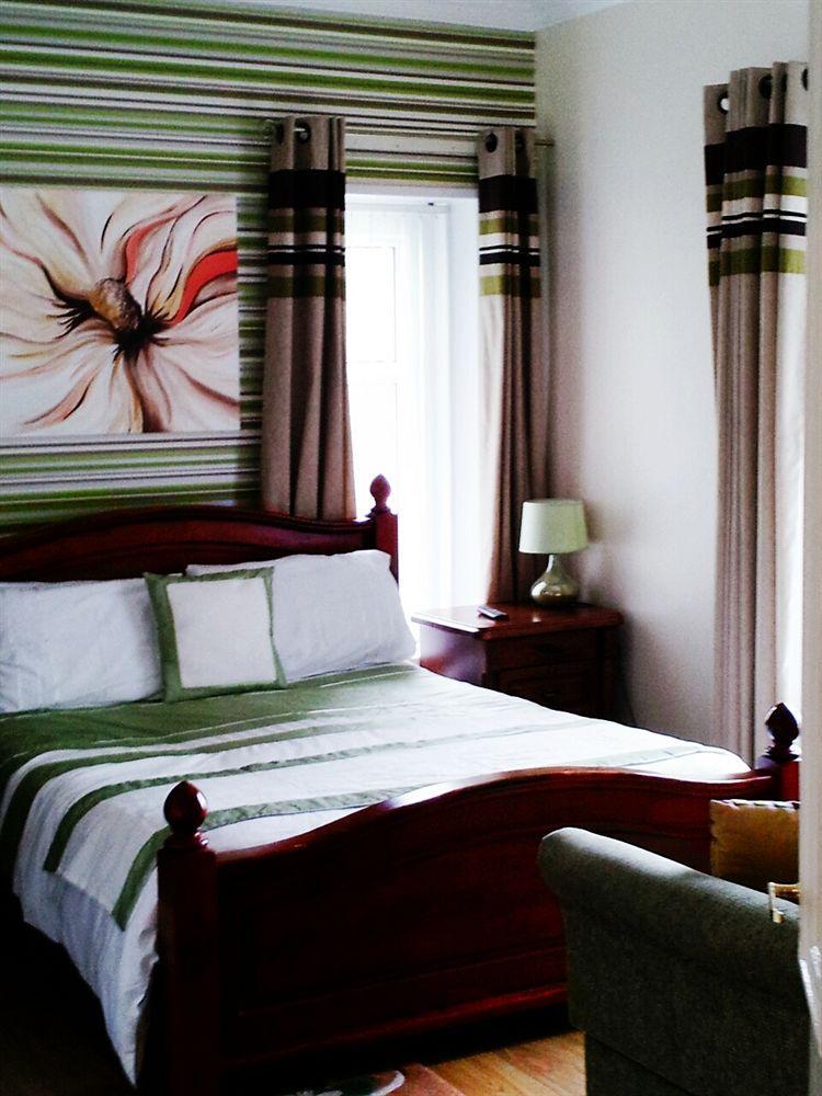 Rose Park House 3* Londonderry
