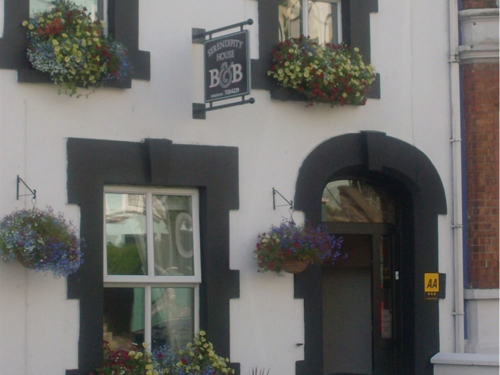 Serendipity House Londonderry
