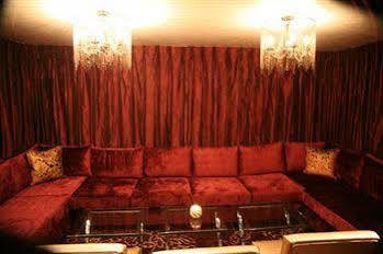 Waterfoot 4*