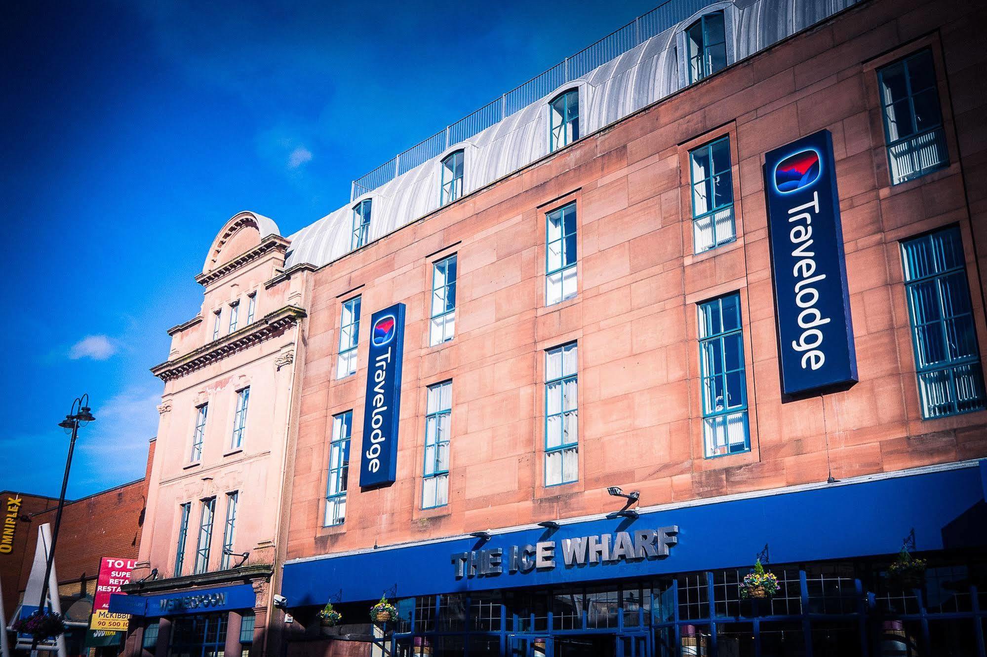 Travelodge 3*