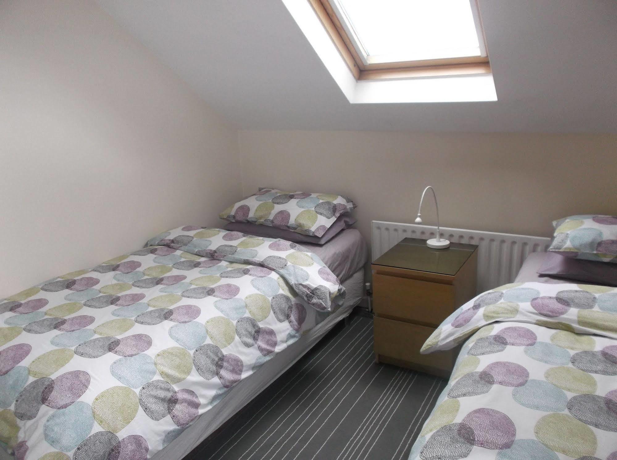 Fairman House Backpackers Bed & Breakfast 2*