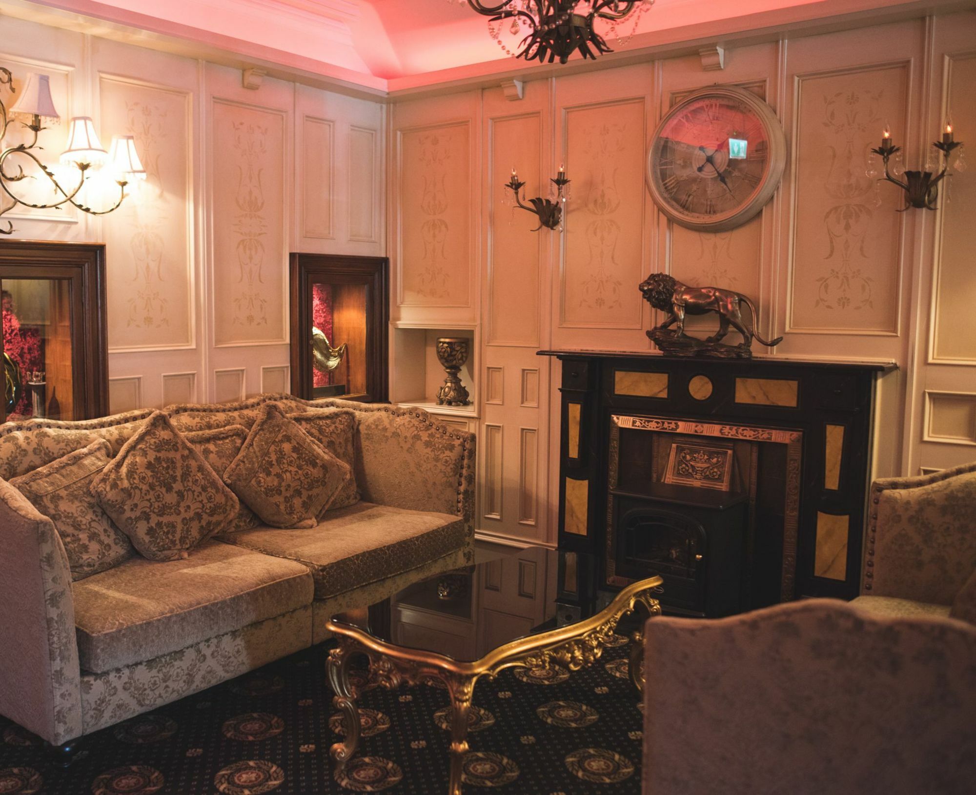The Belfray Country 4*