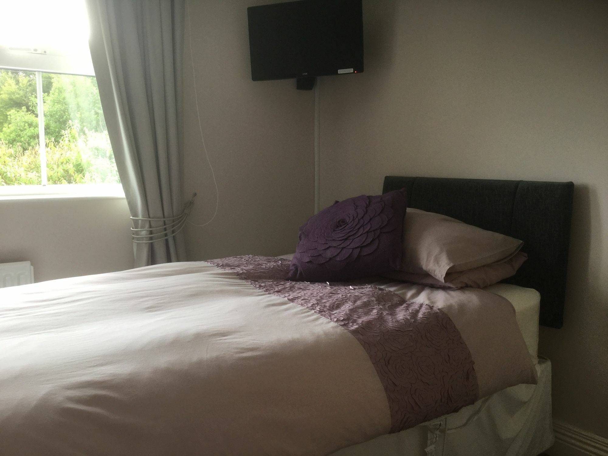 Bed & Breakfast Five Oaks Londonderry