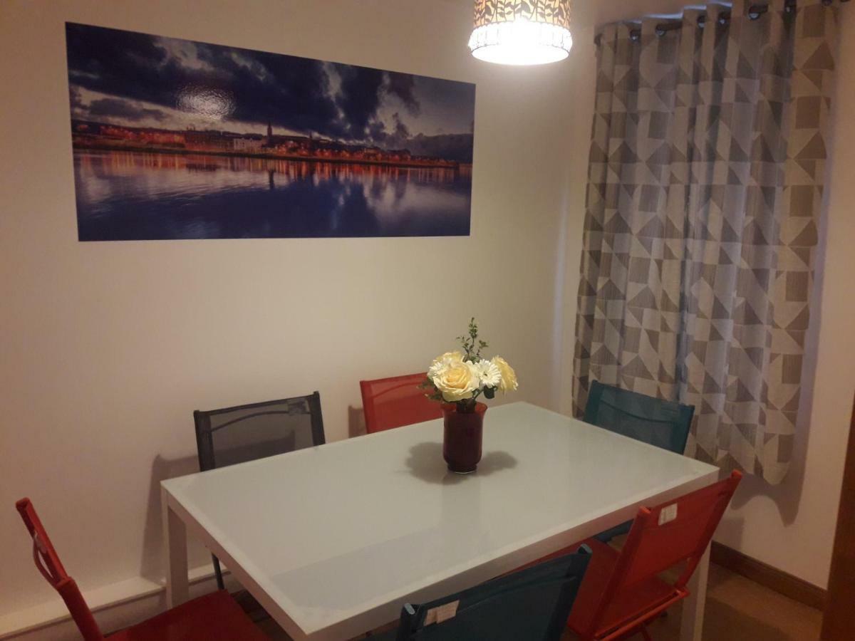 Bridge House City Townhouse Central Free Parking Holiday home Londonderry
