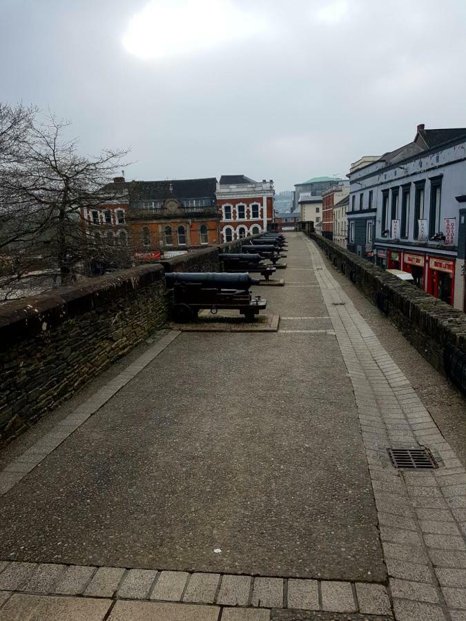 Casa de hóspedes Legenderry Londonderry