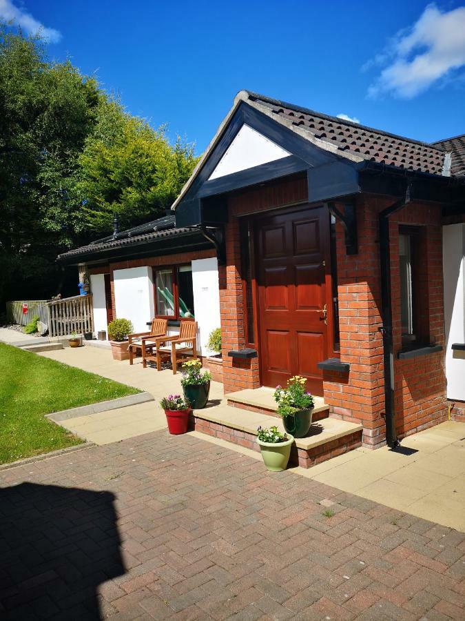 4 Thornhill Park * Londonderry
